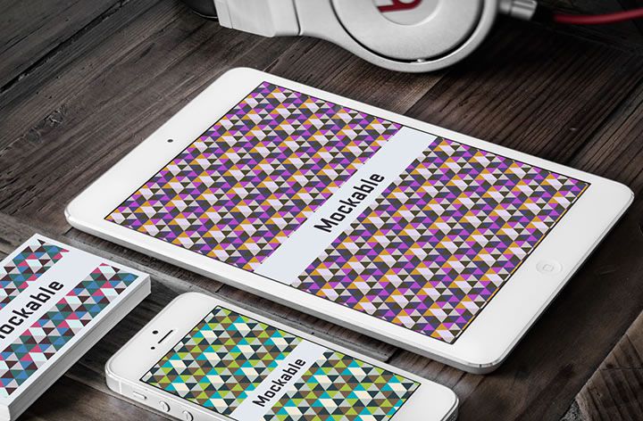 High-Quality iPad Photographic Mockups free template PSD