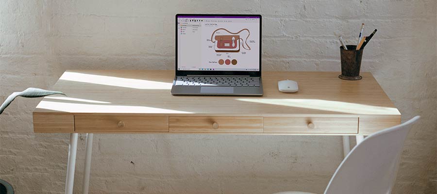 Websites offer a distraction-free experience for users.