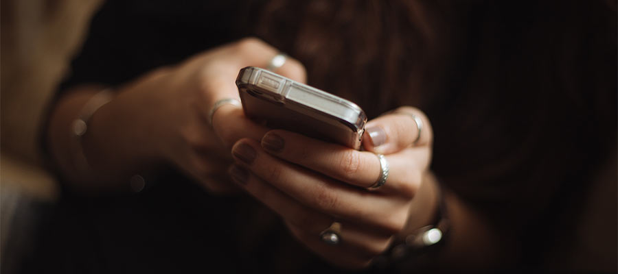  Web designers can feel compelled to work at all hours